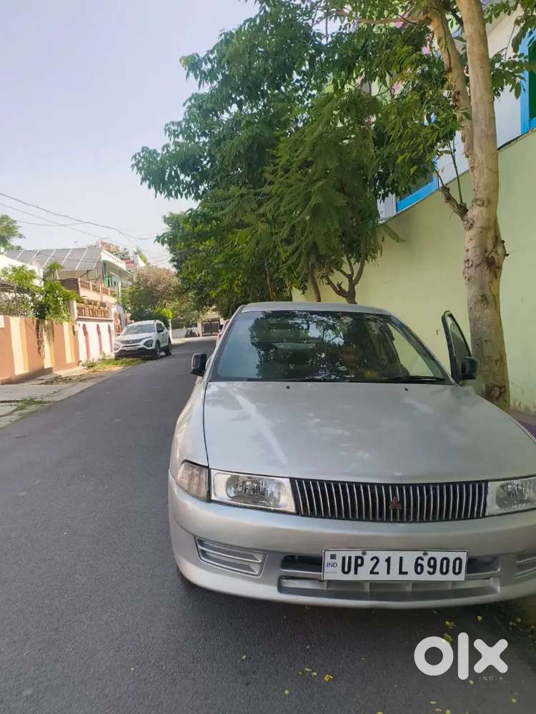 Mitsubishi Lancer Glxi