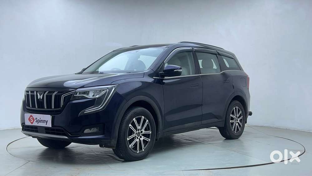 Mahindra Xuv700 2.0 Ax 7 Petrol Mt Str, 2024, Petrol