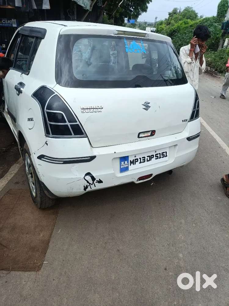 Maruti Suzuki Swift 2011 Diesel 100000 Km Driven