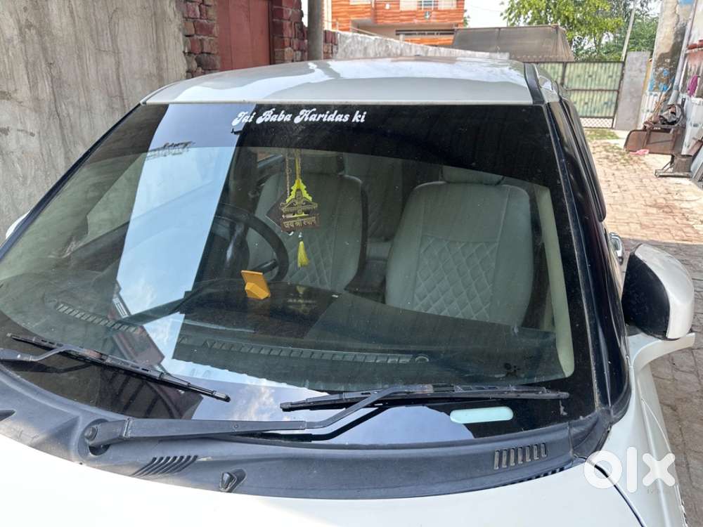 Maruti Suzuki Dzire 2015