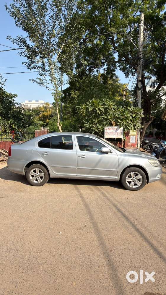 Skoda Laura Diesel Manual 2010