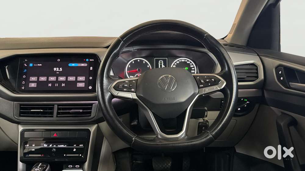 Volkswagen Taigun 1.0 Tsi Highline At, 2022, Petrol