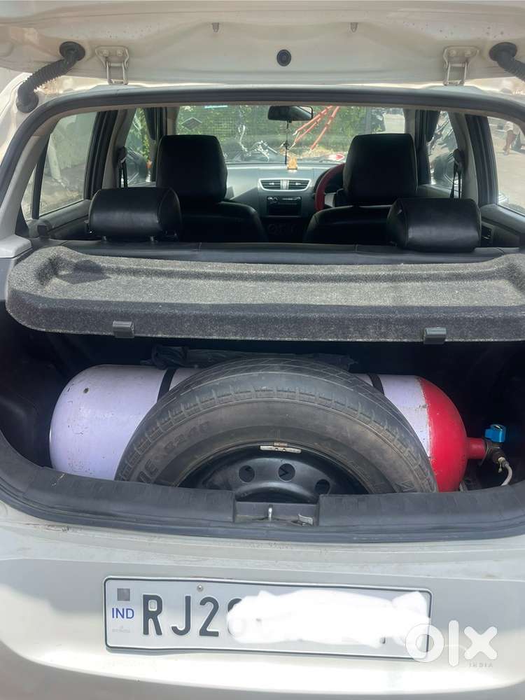 Maruti Suzuki Swift Vxi 2013