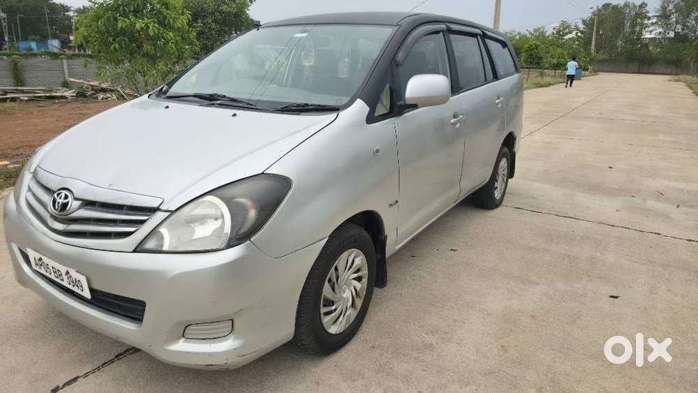 Toyota Innova 2.5 G (diesel) 8 Seater, 2007, Diesel