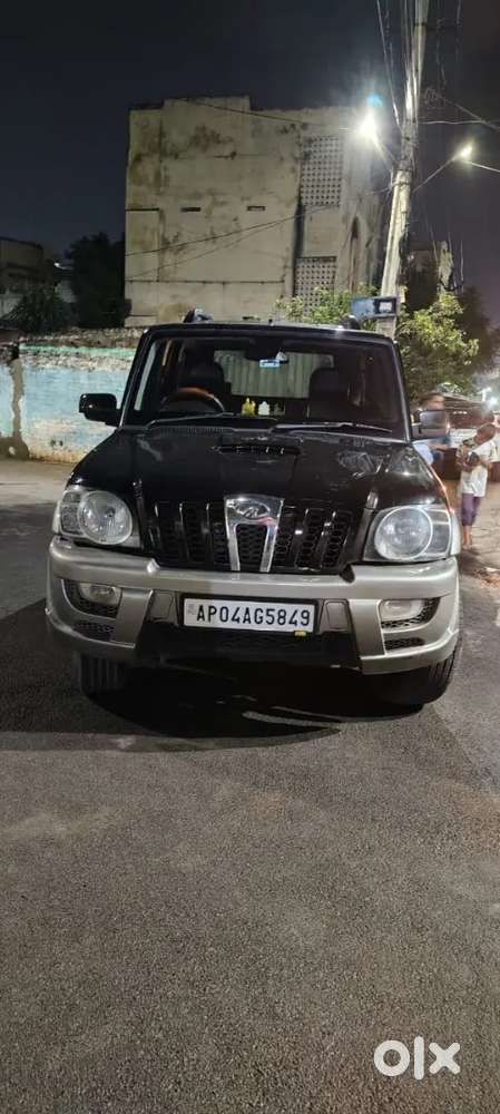 Mahindra Scorpio Diesel 2011 Variant
