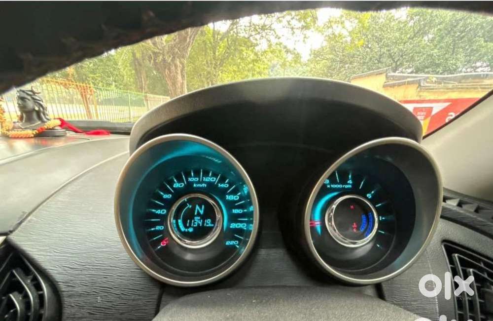 Veh In Mint Condition With Dual Tone. All Four Are New Sports Tyre