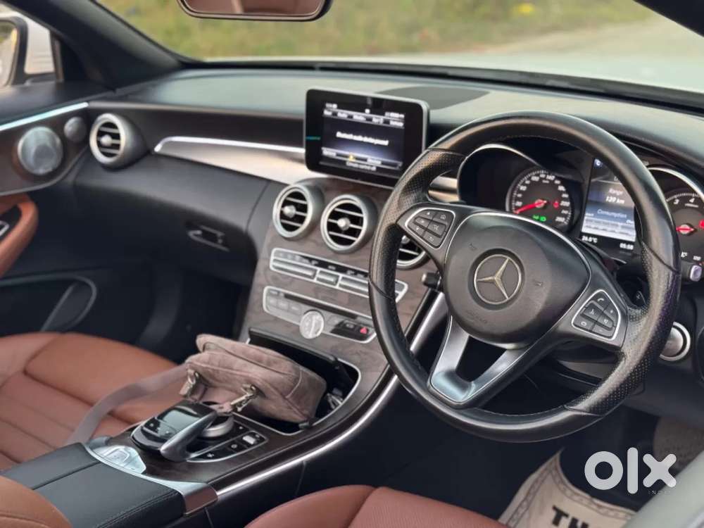 Mercedes-benz New C-class C300 Cabriolet, 2017, Petrol