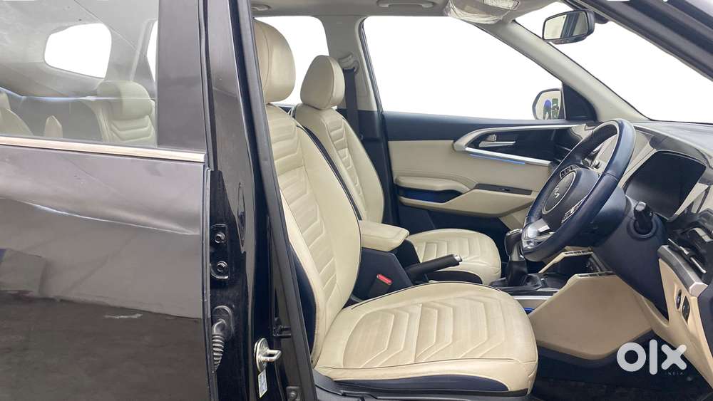 Kia Carens 1.5 Luxury Plus Diesel 6 Str, 2022, Diesel