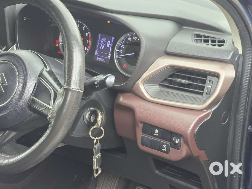 Maruti Suzuki Fronx Delta Plus 1.2l Ags, 2023, Petrol