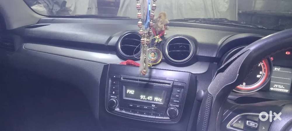 Maruti Suzuki Swift 2021 Petrol