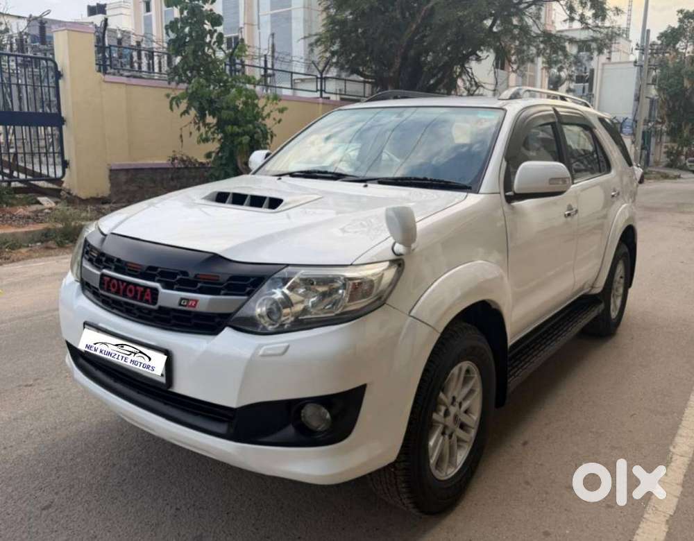 Toyota Fortuner 3.0 4x2 Mt, 2012, Diesel