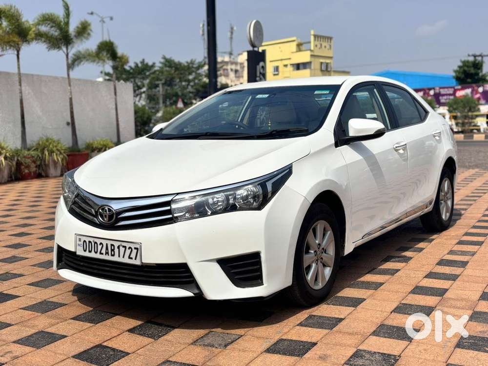 Toyota Corolla Altis 2013-2017 D-4d G, 2016, Diesel