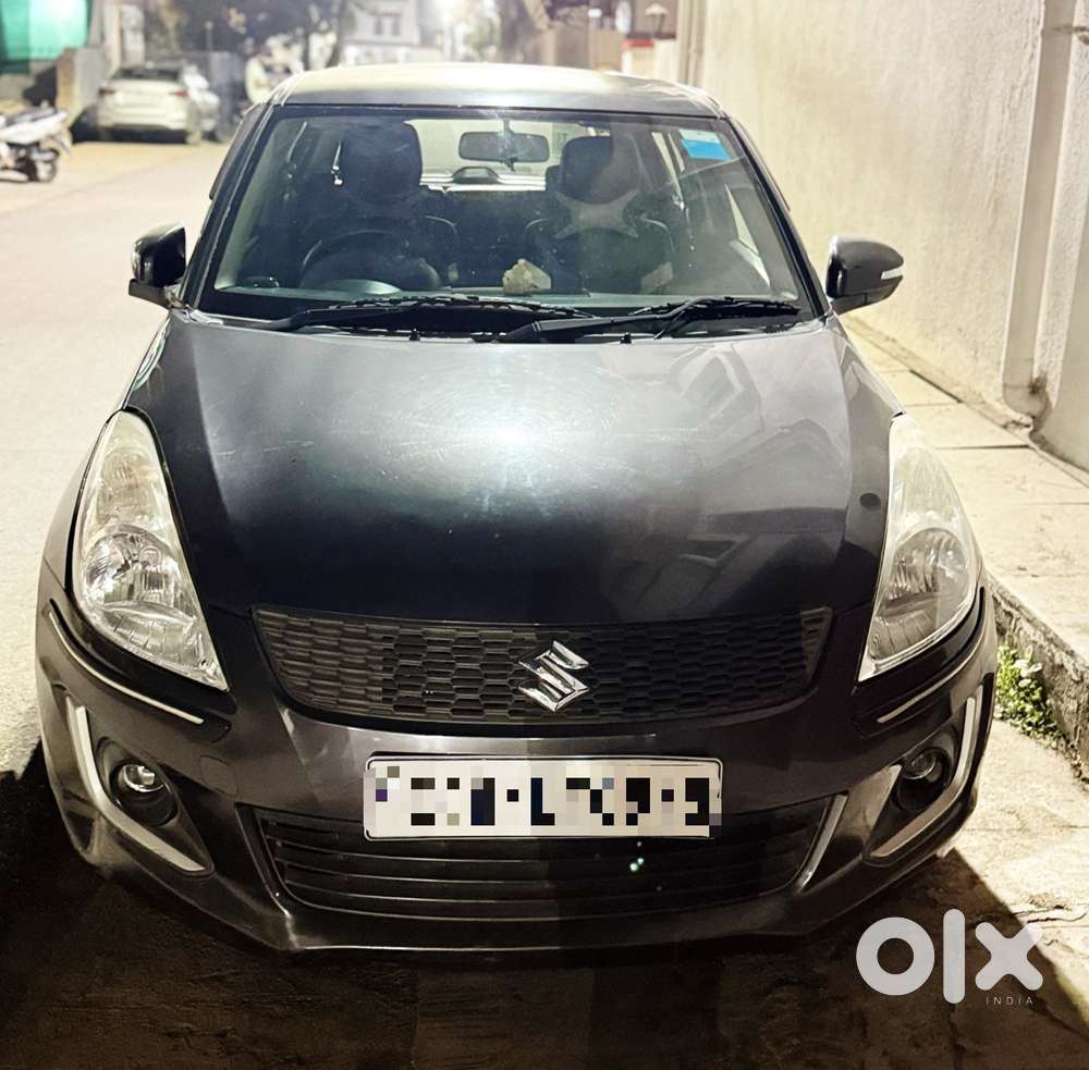 Maruti Suzuki Swift Vxi Abs Bsiv, 2016, Petrol