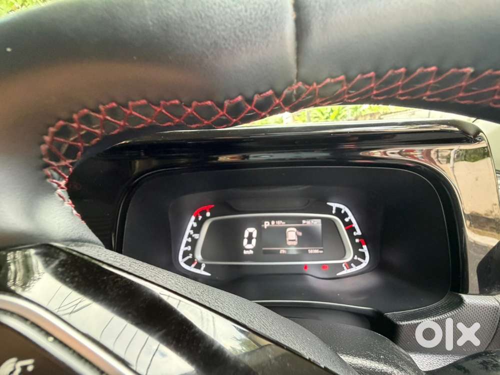 Kia Sonet Petrol 2021