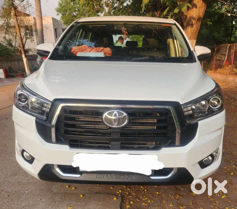 Toyota Innova Crysta 2020