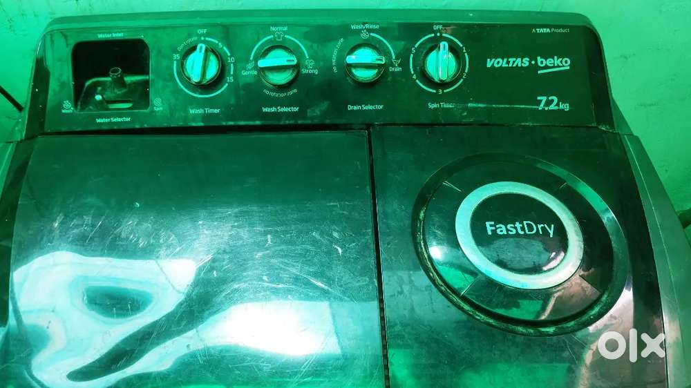 Voltas 7.2 kg washing machine