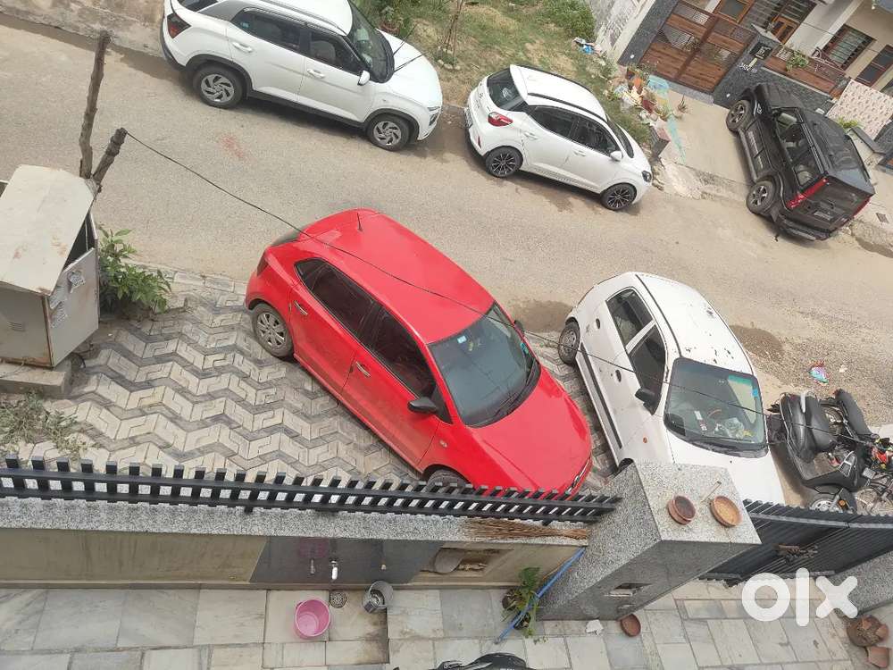 Volkswagen Polo Diesel 2012 66000 Km Driven