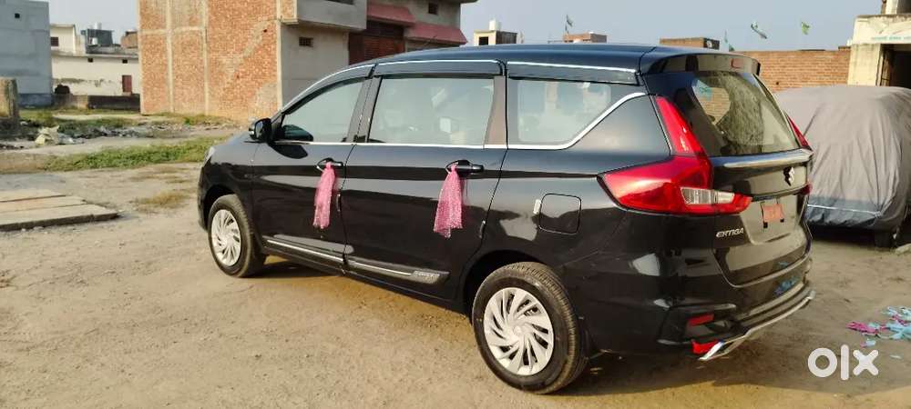 Maruti Suzuki Ertiga Vxi 2024