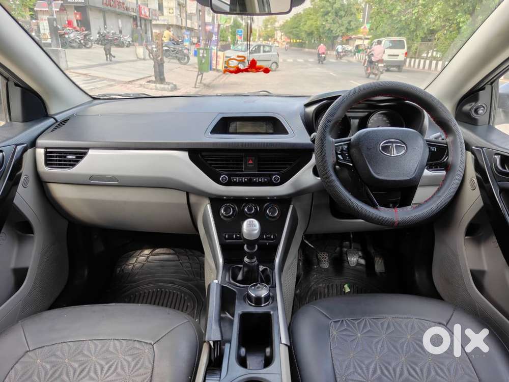 Tata Nexon 1.5 Revotorq Xm, 2018, Diesel
