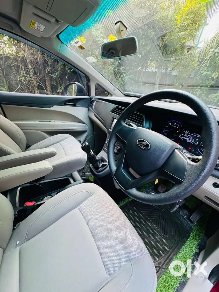 Mahindra Marazzo 2019
