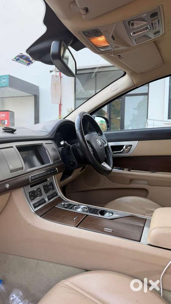 Jaguar Xf 2.2 Litre Luxury, 2015, Diesel