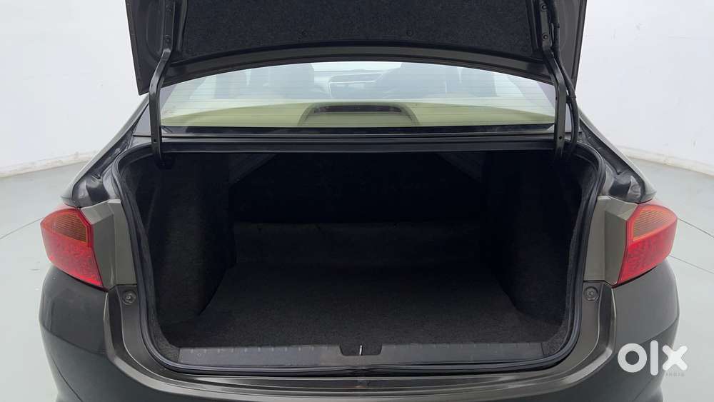 Honda City I-vtec V, 2018, Petrol