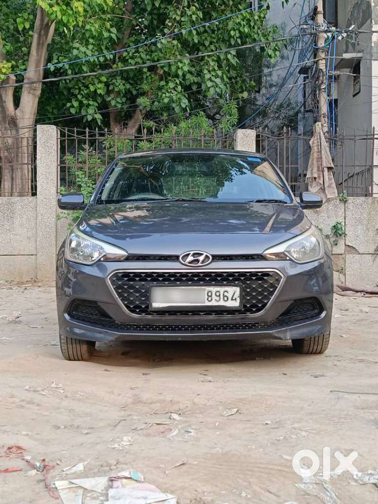 Hyundai I20 1.4 Magna At, 2017, Petrol