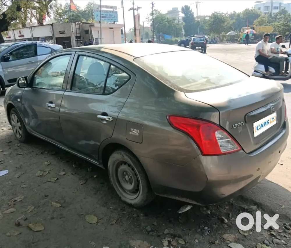 Nissan Sunny 2012 Petrol Manual