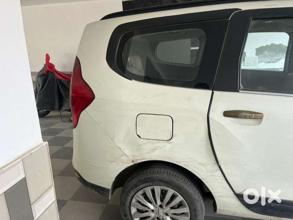 Renault Lodgy 2017 Diesel Well Maintained