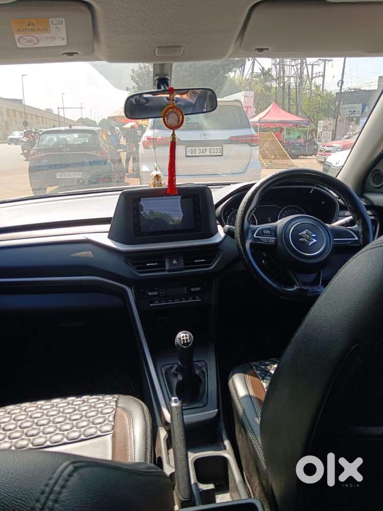 Maruti Suzuki Brezza 1.5 Vxi Smart Hybrid, 2024, Petrol