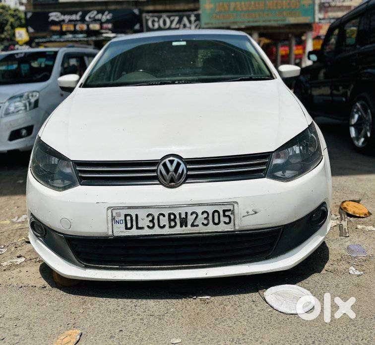 Volkswagen Vento 1.2 Highline Plus At 16 Alloy, 2013, Petrol
