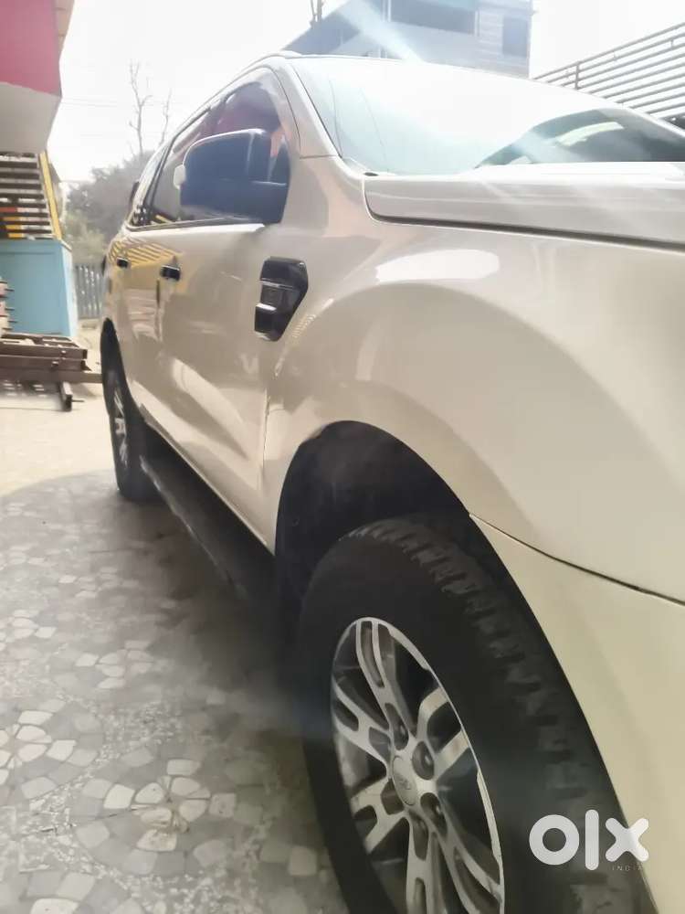 Highly Maintained Ford Endeavour For Sale