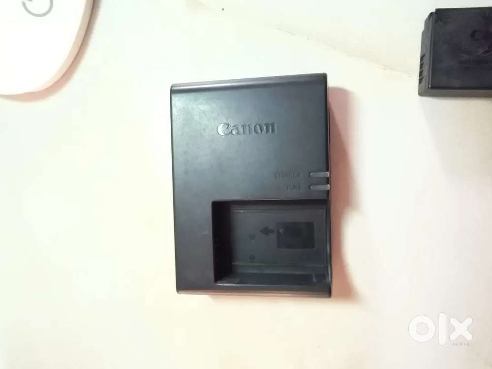 Camera charger Canon