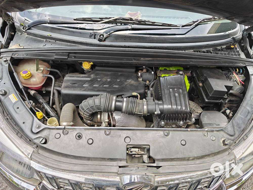 Mahindra Marazzo M2, 2018, Diesel
