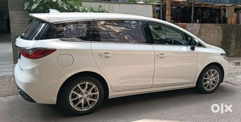 Byd E6, 2023, Electric