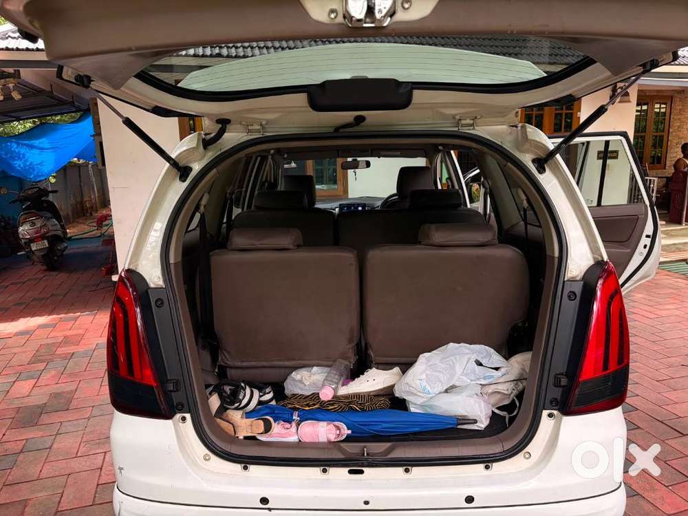 Toyota Innova, 2016 Model, 10 Year Toyota Authorized Service