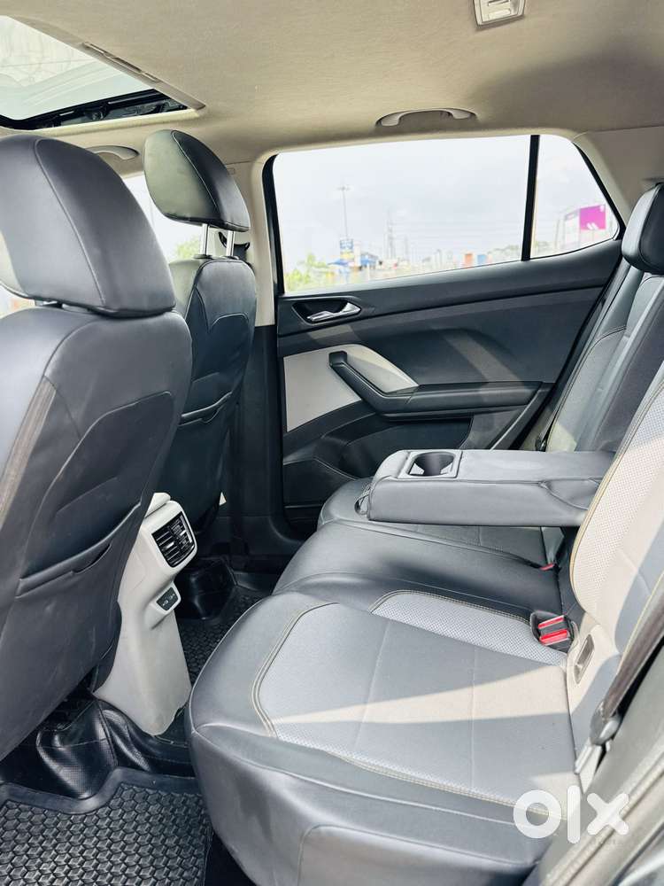 Skoda Kushaq Style 1.5 Tsi Dsg Dual Tone, 2022, Petrol