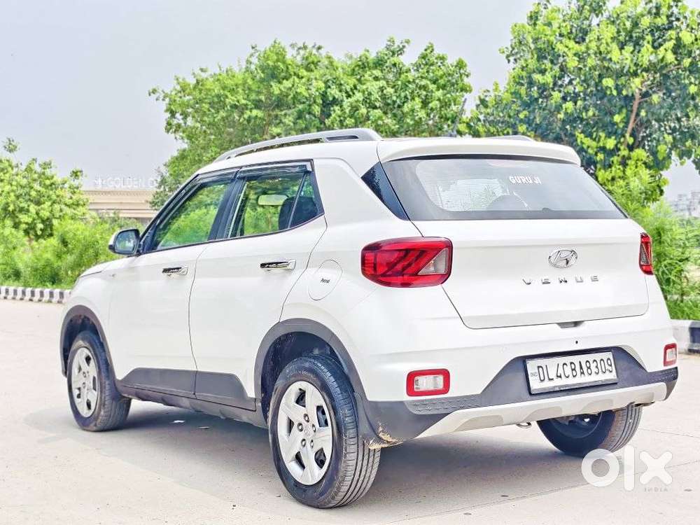 Hyundai Venue S Mt 1.2 Kappa, 2021, Cng & Hybrids
