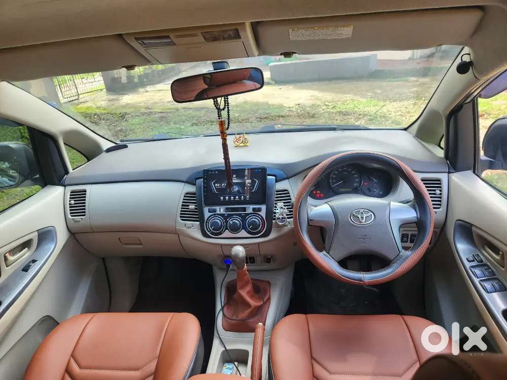 Toyota Innova 2012 Diesel Well Maintained