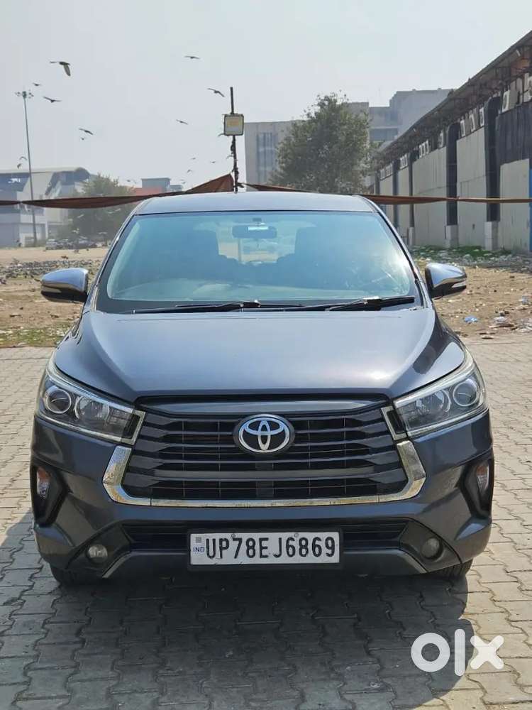 Toyota Innova Crysta 2016