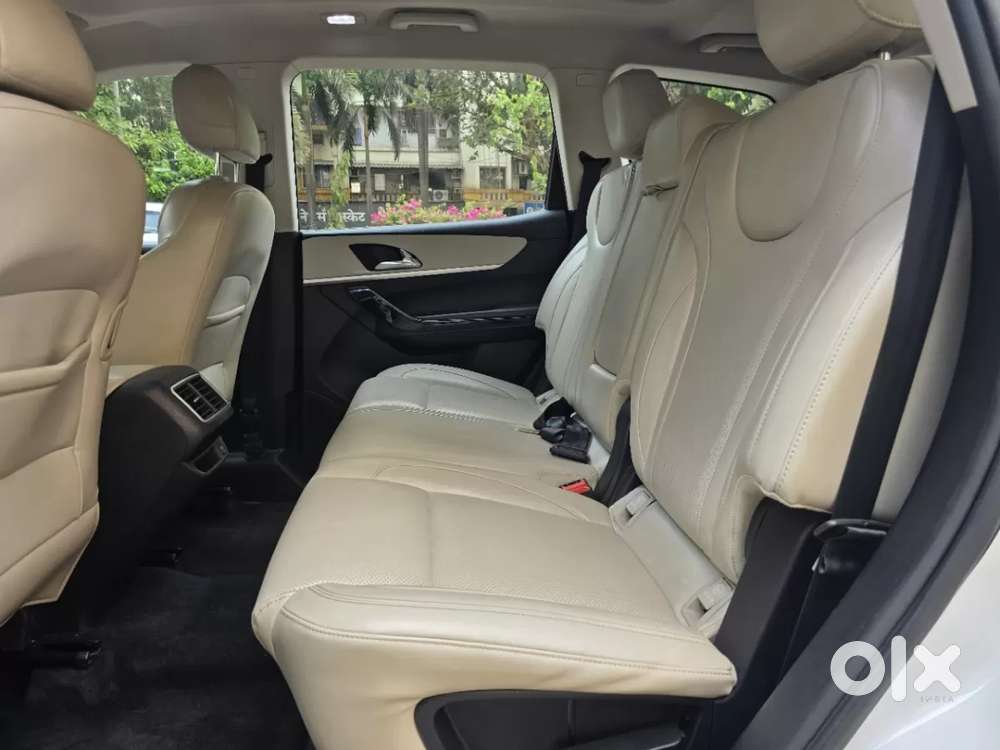 Mahindra Xuv700 2.2 Ax 7 Diesel At Luxury Pack Str, 2022, Diesel
