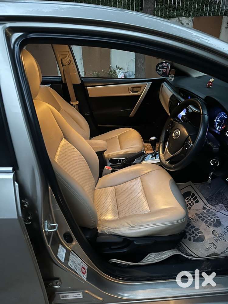 Toyota Corolla Altis 2017