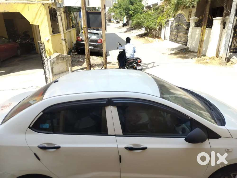 2nd Owner Hyundai Xcent 2018 Diesel Car