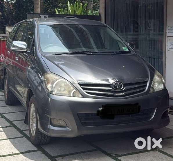 Toyota Innova 2.5 Zx 2009