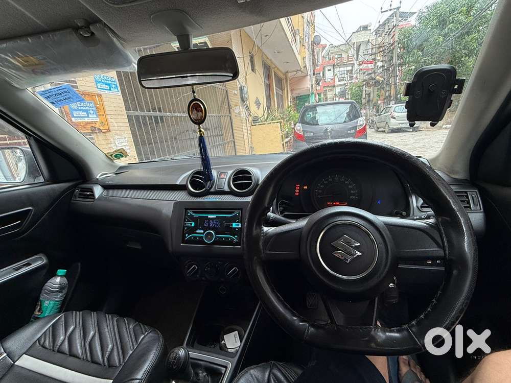 Swift White Lxi 2020