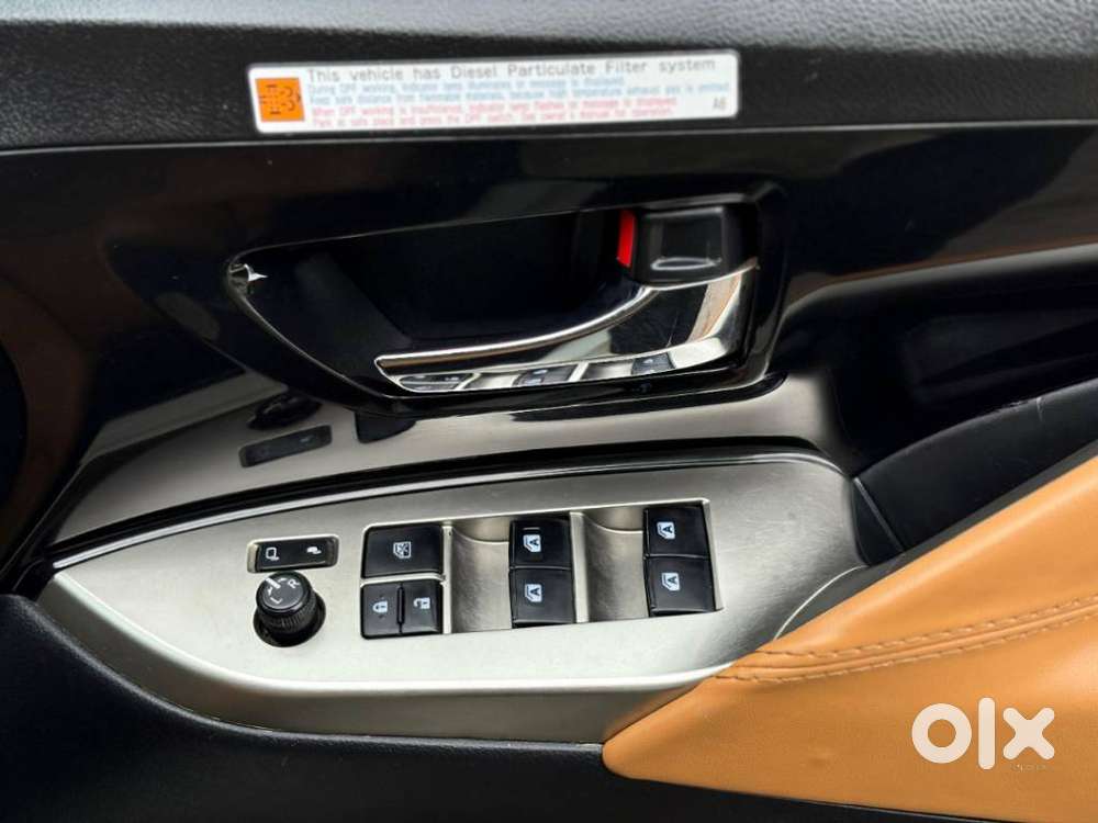Toyota Innova Crysta 2.4 V 7 Str, 2022, Diesel