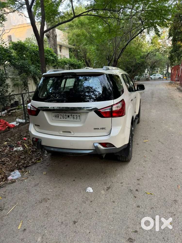 Isuzu Mu-x 2018 Diesel 0 Acdn,  1owner Driven Insrn 27 New Tyres All