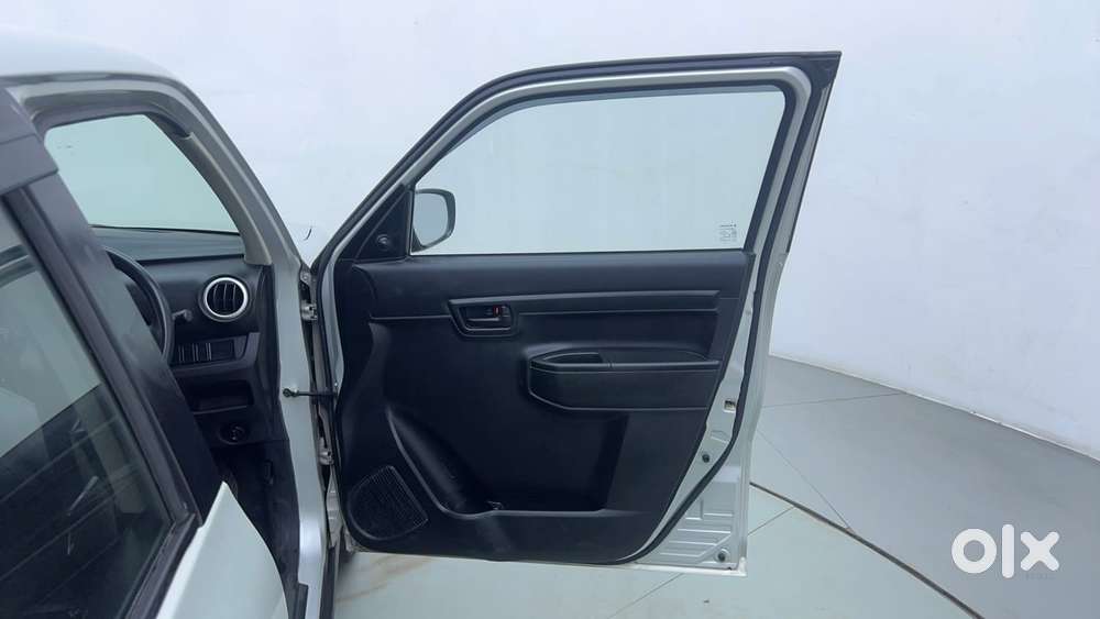 Maruti Suzuki S-presso Vxi Plus Amt, 2022, Petrol