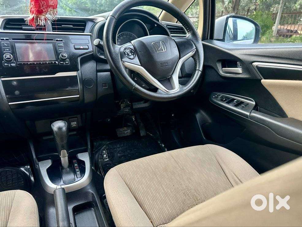 Honda Jazz V Automatic, 2018, Petrol