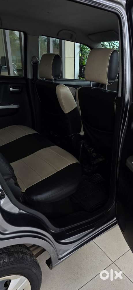 Maruti Suzuki Wagon R Vxi Amt1.2, 2016, Petrol
